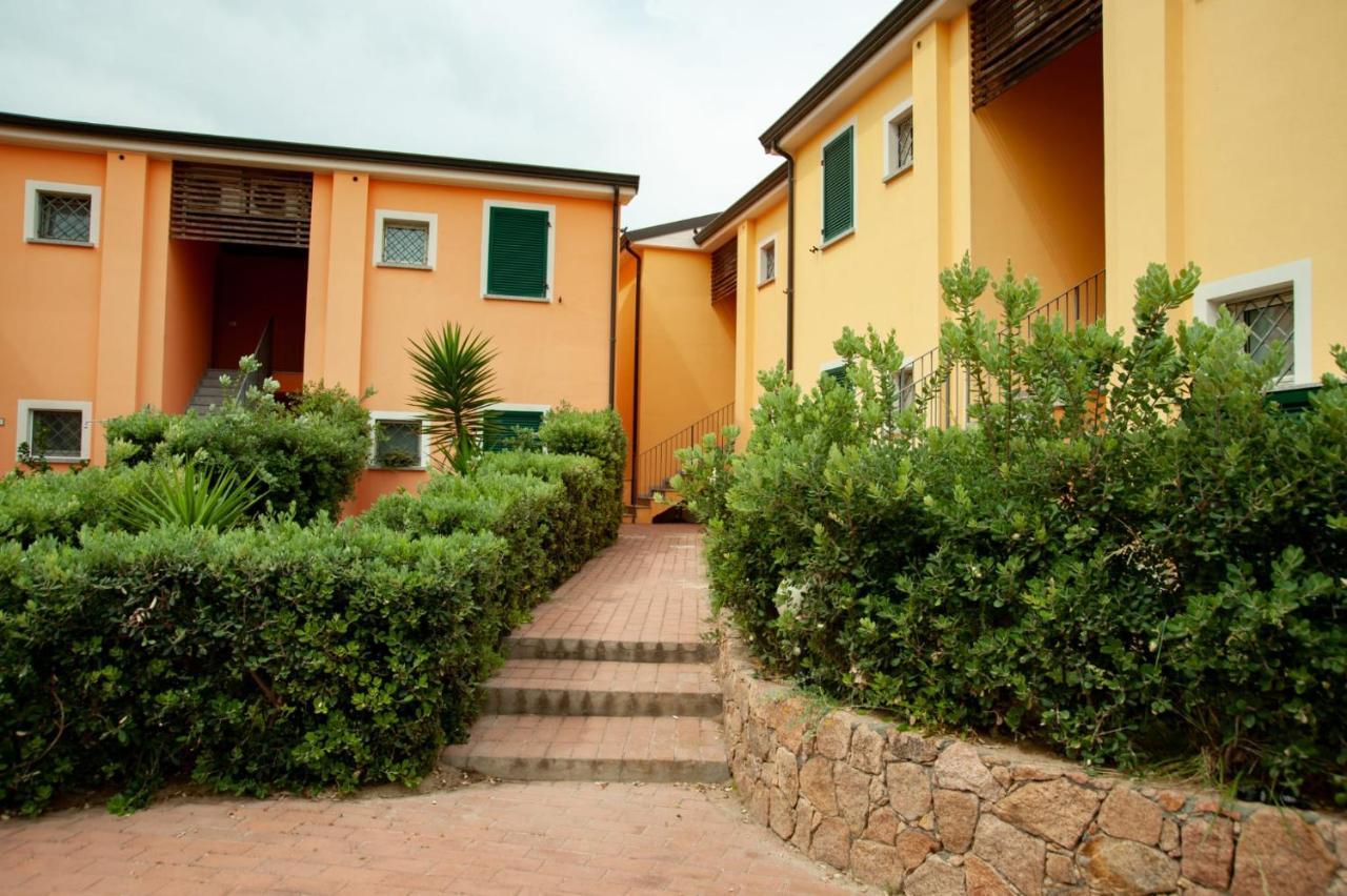 Residence Baia Delle Mimose バデージ エクステリア 写真